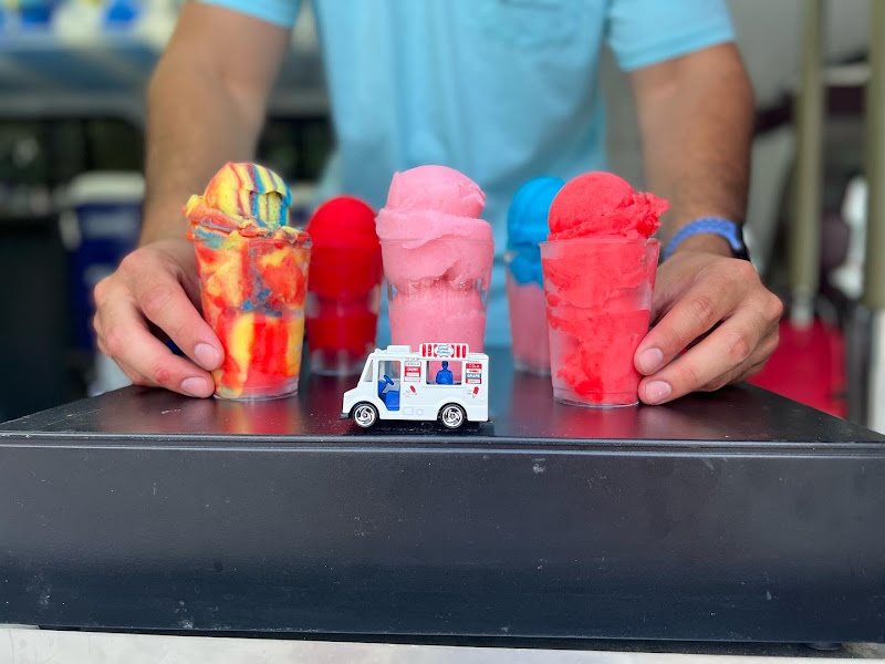 Mimi's Ice N' Custard