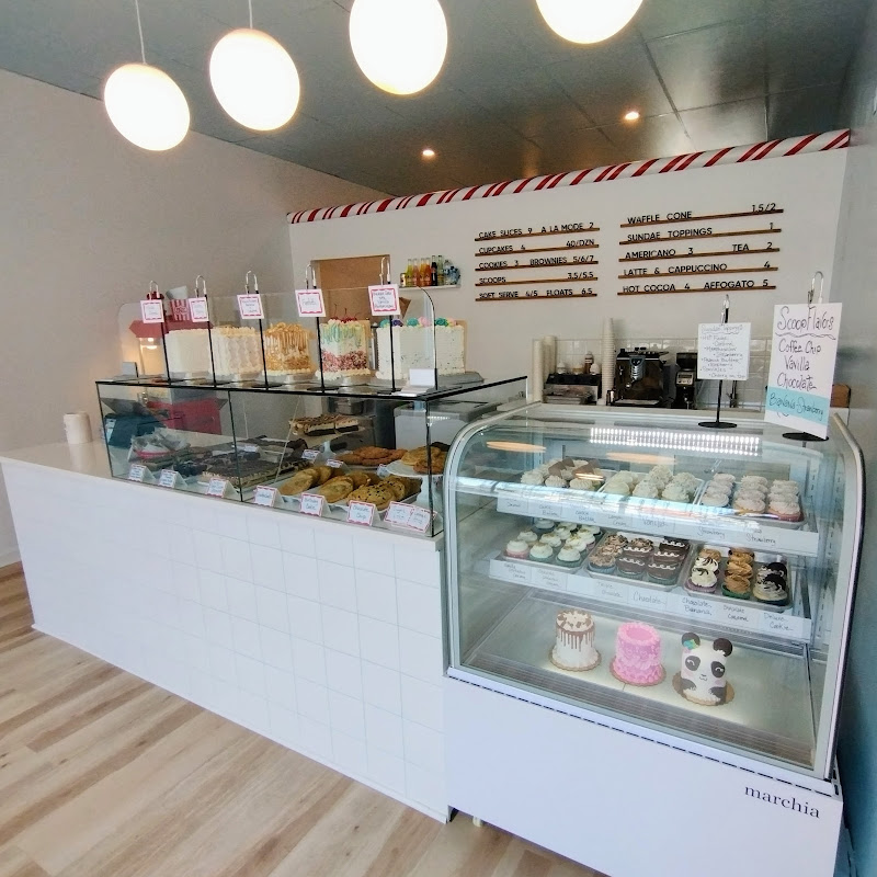 Frosty's cake + ice cream