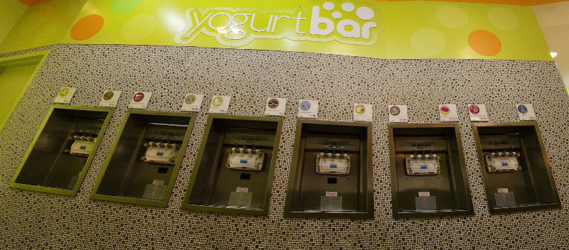 Moolala Frozen Yogurt