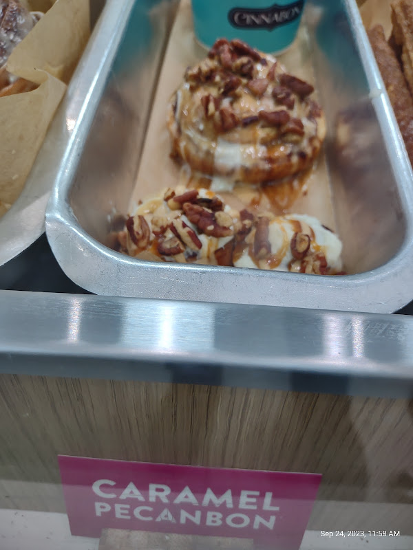 Cinnabon Carvel