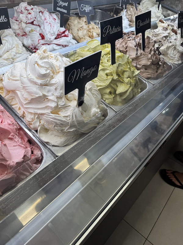 Gelato bar