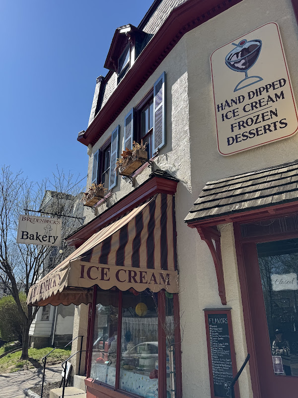 Bredenbeck's Bakery and Ice Cream Parlor