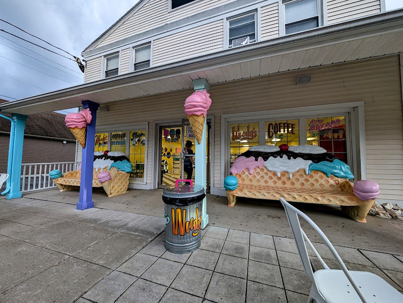 Woody's Coffee & Ice Cream