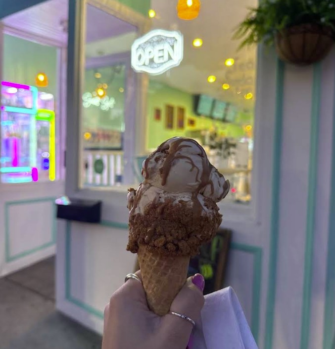 River Street Cones & Cups