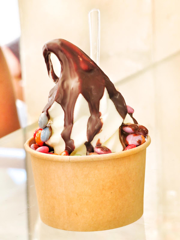 Petit Cafè Frozen Yogurt