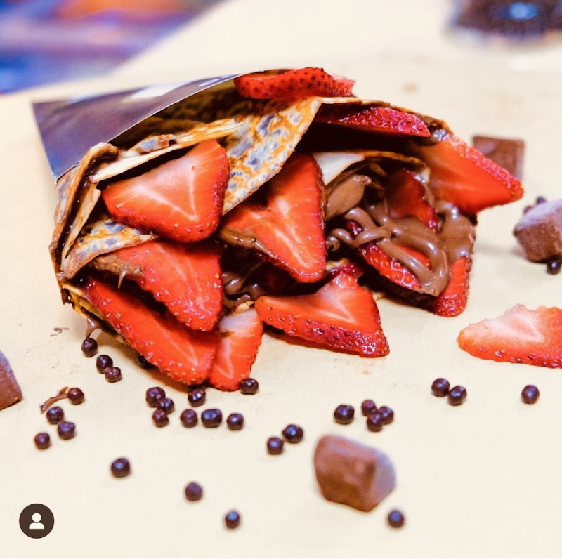 T swirl crepe