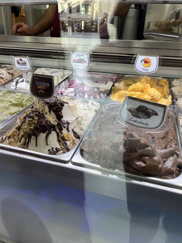 Gelateria Voćni trg