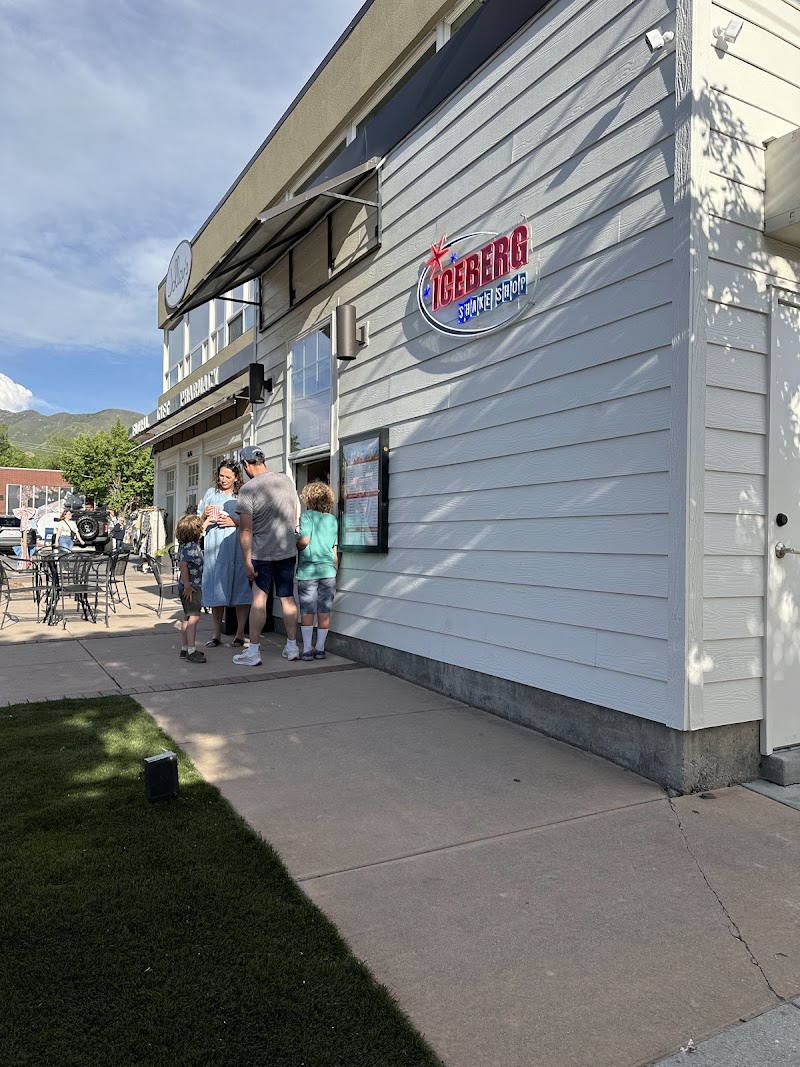 Iceberg Drive Inn
