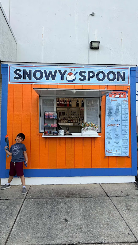 Snowy Spoon
