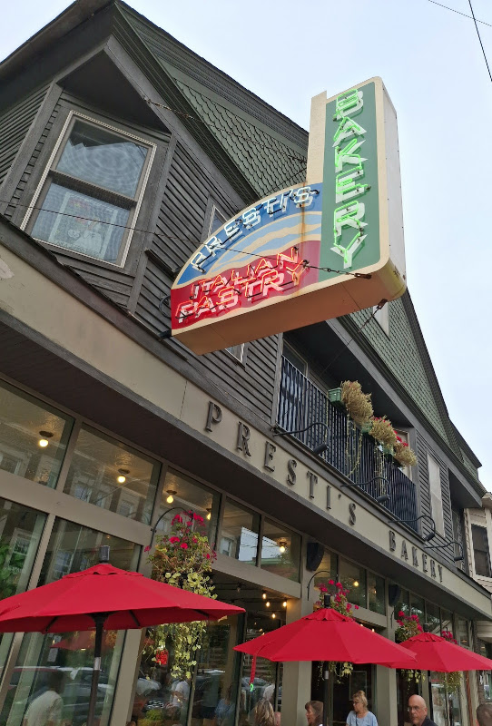 Presti's Bakery