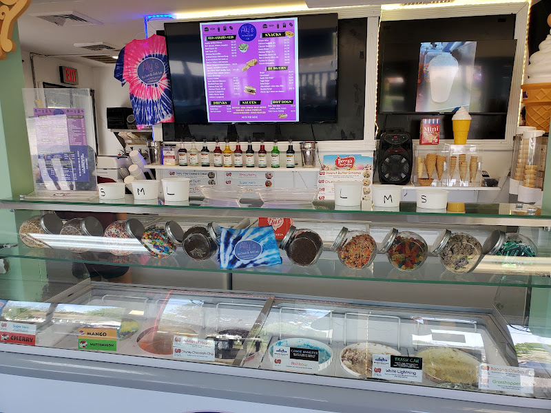 Ally's Ice Cream & Grill Cafe